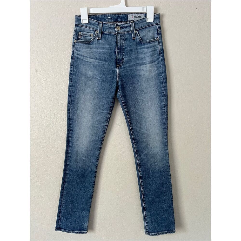 Like New! AG Mari High Rise Straight Leg Jeans in Size 26R